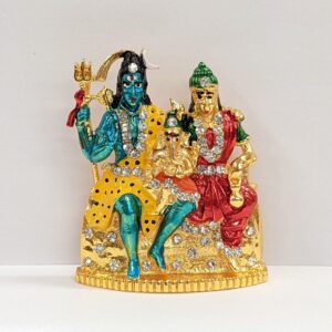 Image of Car dashboard Idol of Shiv parivar