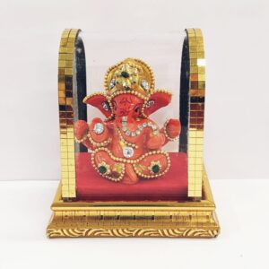 image of an Ganesha Idol in a acrylic dome