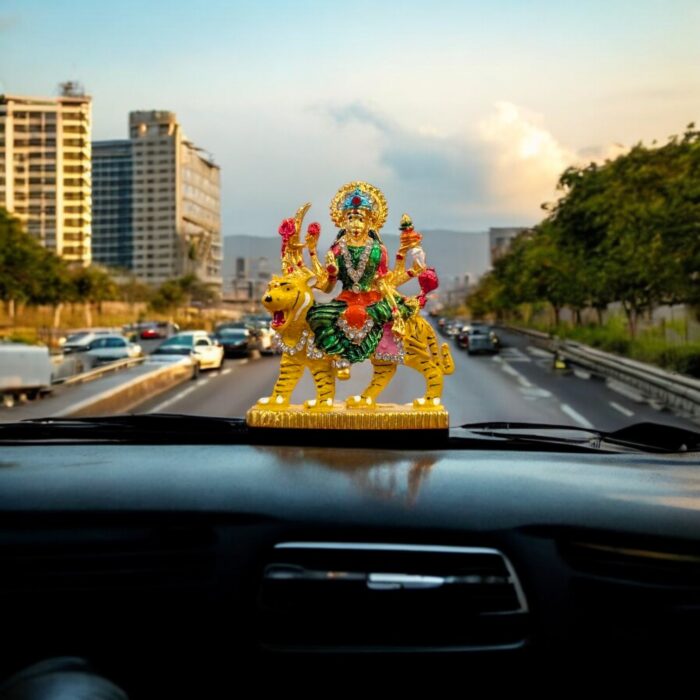 Sherawali car idol - Metal - Hand painted - Image 1