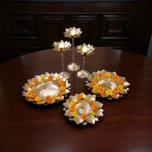 Elegant urli bowl set with candle stands | Large Urli bowl