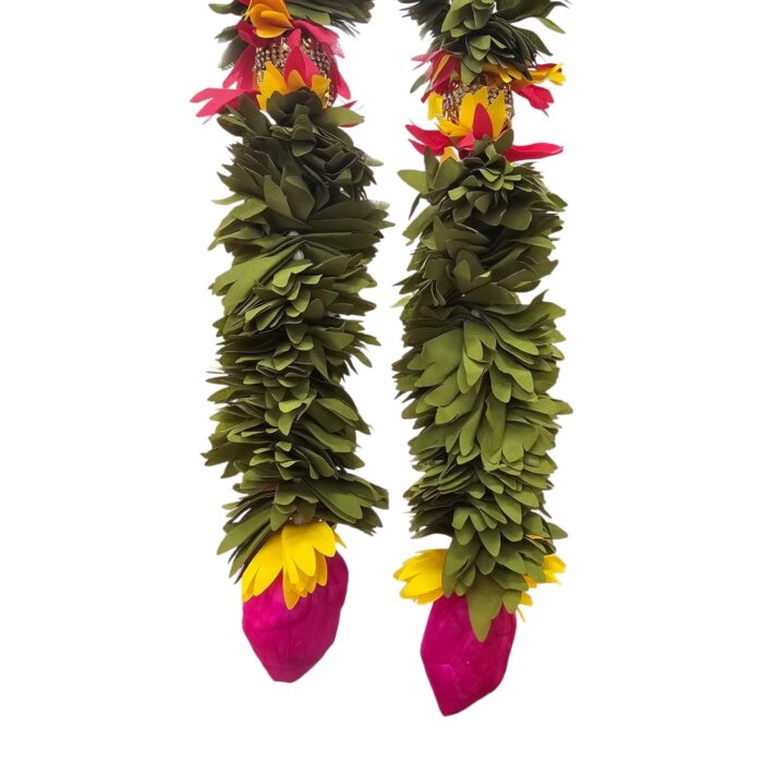 Close up of fabric lotus strings