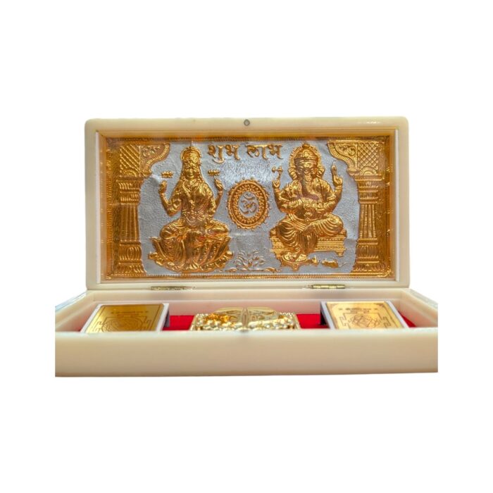Gold Plated Divinity gift Box - Lakshmi Ganesh & Om in Two Tone - Image 2