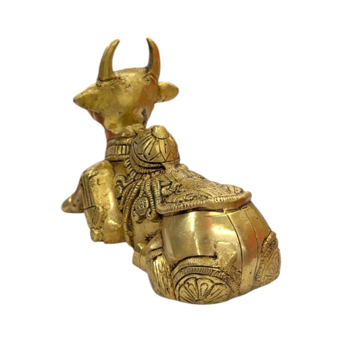 Detailed inlays on this beautiful Brass Nandi Idol