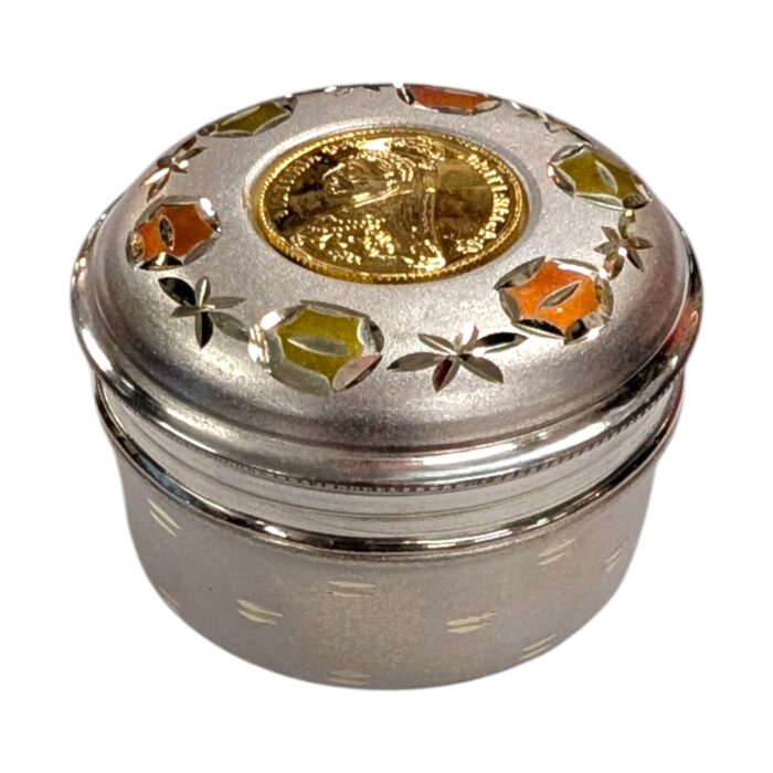 Side profile view of pure silver box | small trinket box