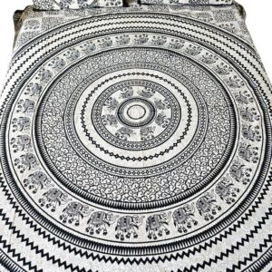 Close up of Printed mandla cotton bedsheet