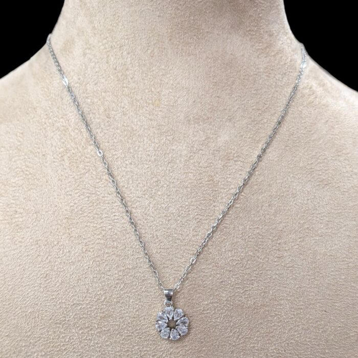 Metal chain pendant necklace - SC - Image 2