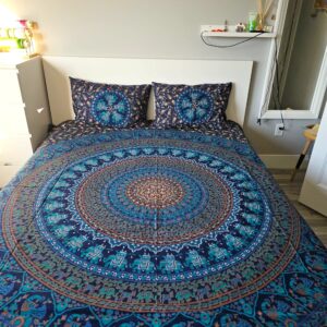 Top view of cotton bedsheet set | Indian Cotton Bedsheet