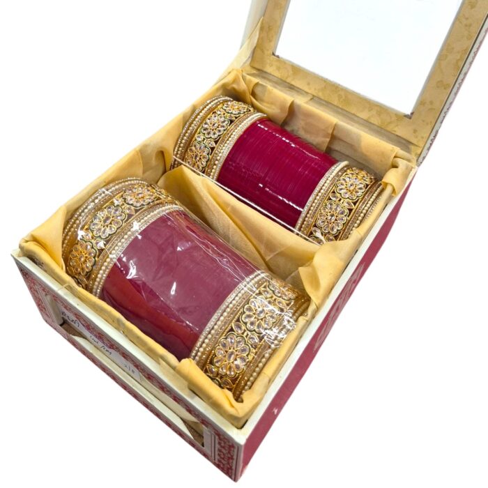 Elegant box packed for safekeep and safe delivery