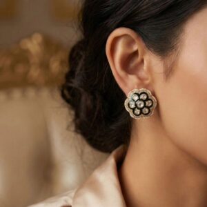 Floral kundan stud earrings for Indian weddings