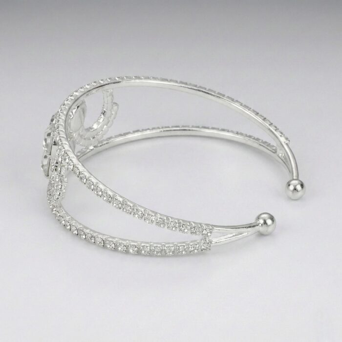 Luxury design, perfect for weddings, parties & festive wear.