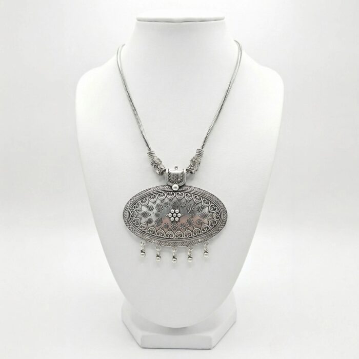 Oxidized Pendant chain necklace - Image 3