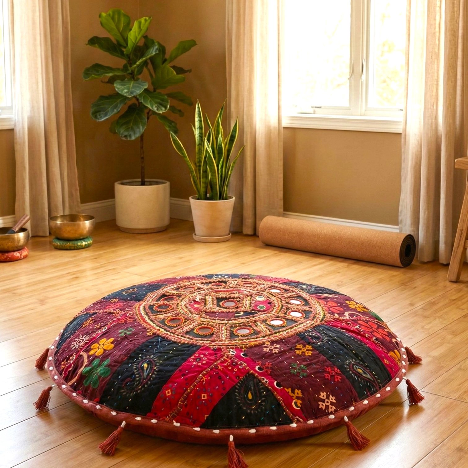 Cotton patchwork floor pouf with embroidery Cotton patchwork floor pouf with embroidery