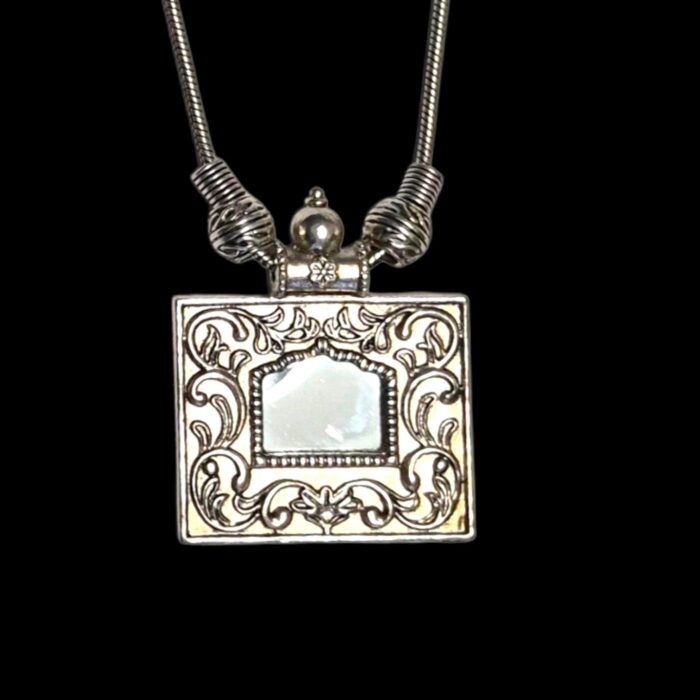 Oxidized Pendant chain necklace - Image 3