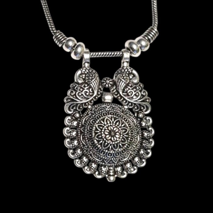 Oxidized Pendant chain necklace - Image 4