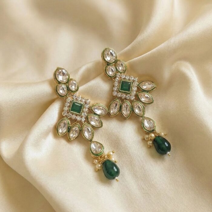 Close up of the matching earrings to match your red or green attire