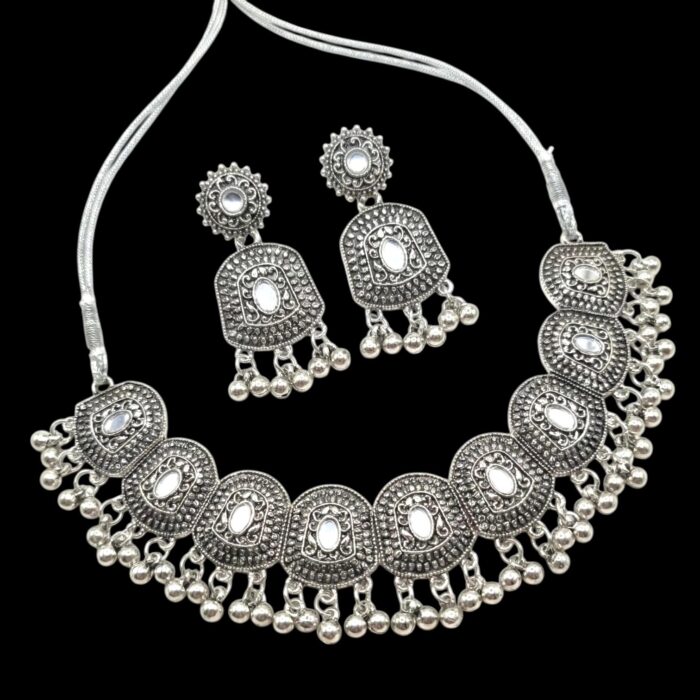 Silver antique Necklace Set with Kundan stones - Image 5