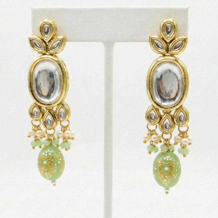 Indian Jewelry in Canada – Kundan Earrings Close-up