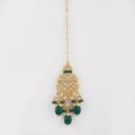 Kundan maang tikka with matching necklace set