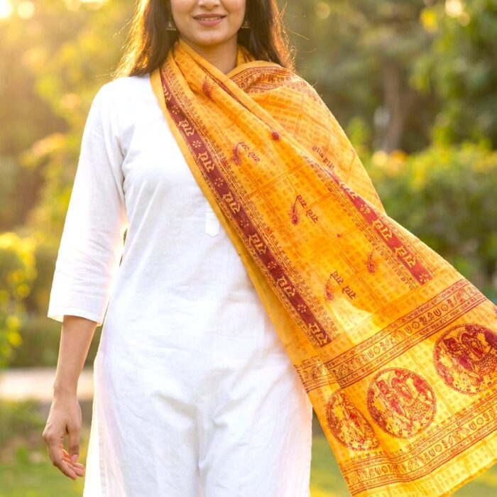 Radhey Radhey printed Scarf - Saffron - Image 3