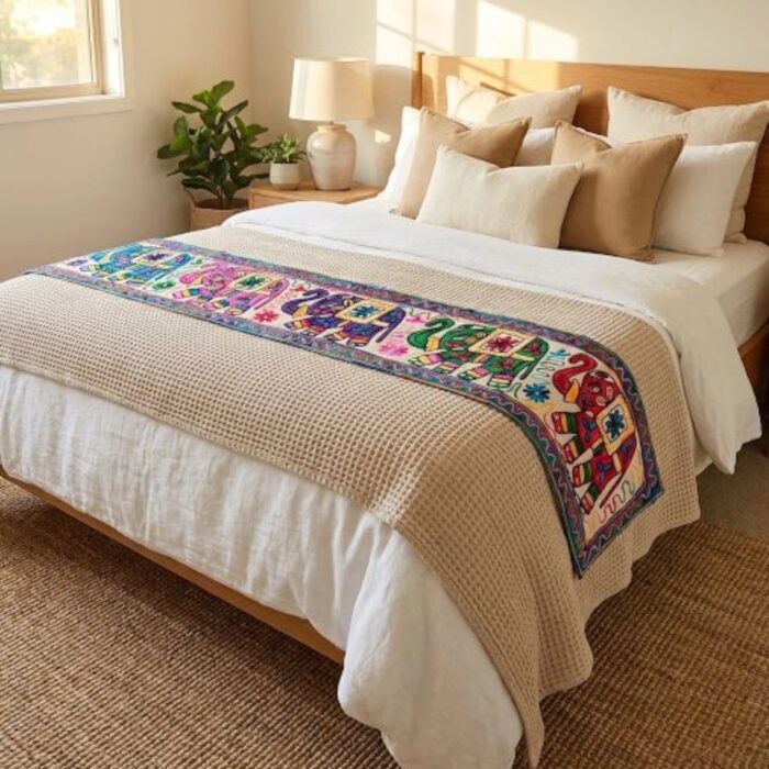 Table Runner - Wall decor - Embroidery - Elephant - Image 2