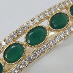 Luxury ethnic bangle Aureva Series close-up detailing