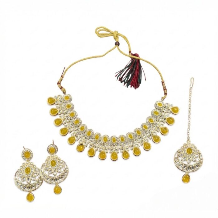 Kundan Necklace Set with Tikka - Yellow - Image 2