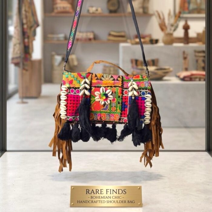 Handmade patch Banjara crossbody bag - Black - Image 3