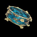 Decorative Clear Glass Bangle set