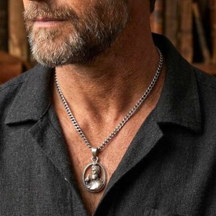 Modelled image of Guru gobind singh ji with Baaz Pendant | Chandi ka Locket