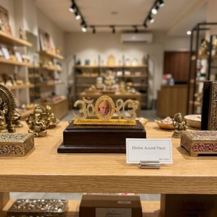 Guruji stand - Image 2