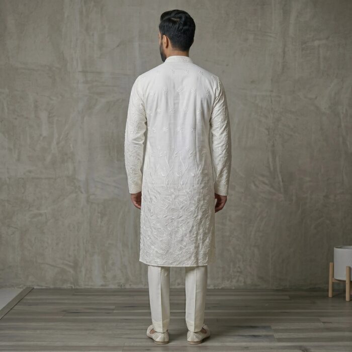 Back profile of Chikan Kurta Pajama Set for Men