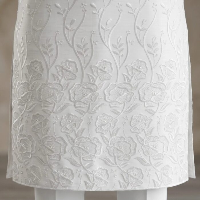 Close up of Cream Kurta with embroidery work