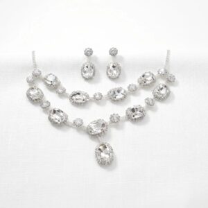 Silver finish zirconia necklace set with earrings