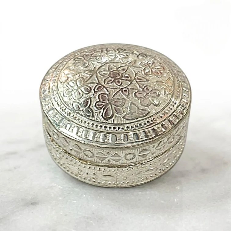 1779213515563.webp Silver Box | Chandi ki Dabbi - Round - Big - Image 1