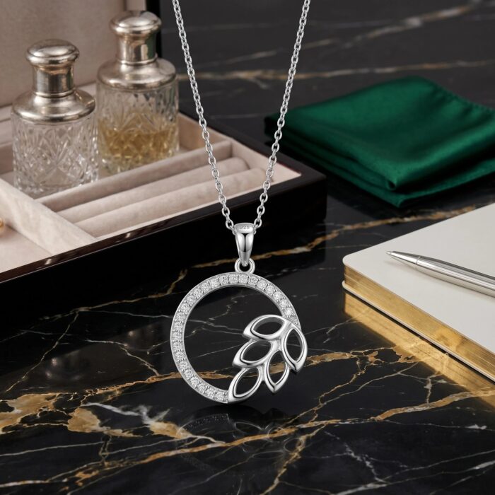 Close up of the sterling silver necklace
