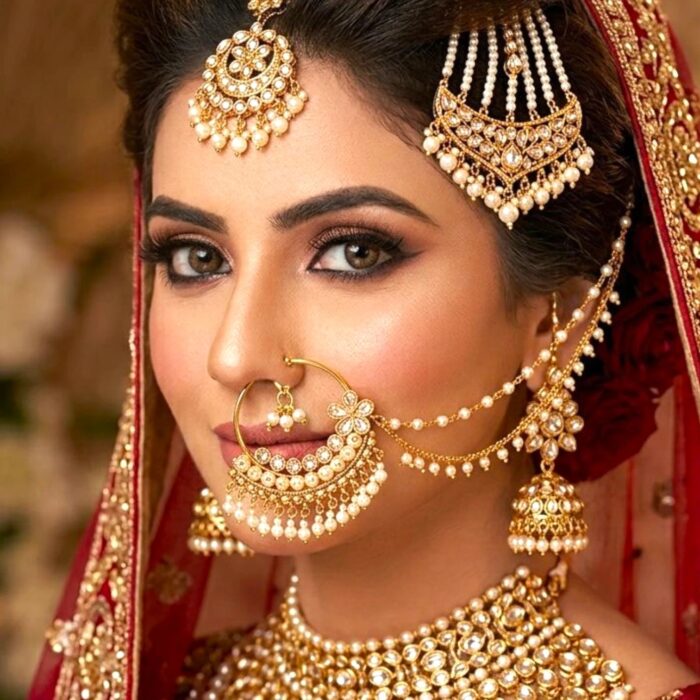 Traditional Kundan & Pearl Bridal Nath - Image 2