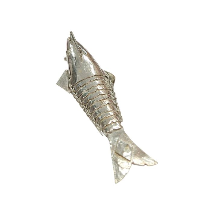 Divine Pure Silver Fish for Pooja & Vastu - 9cm - Image 5