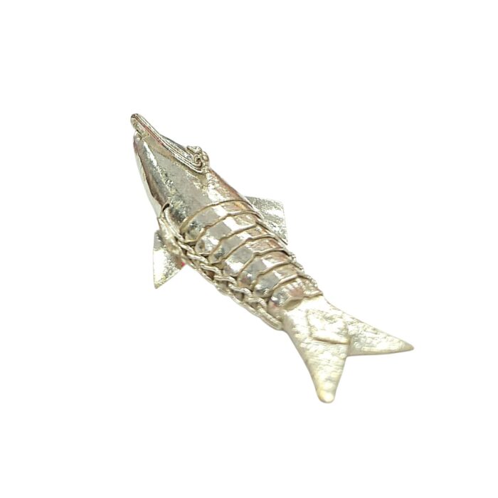 Divine Pure Silver Fish for Pooja & Vastu - 6.5cm - Image 3