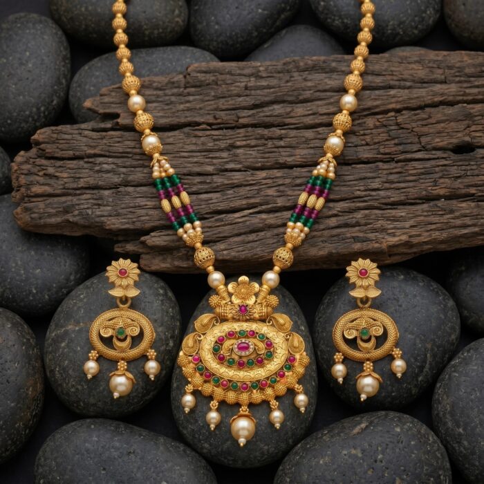 Matte gold statement necklace set for women