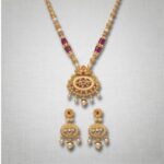 Golden matte necklace set with matching earrings