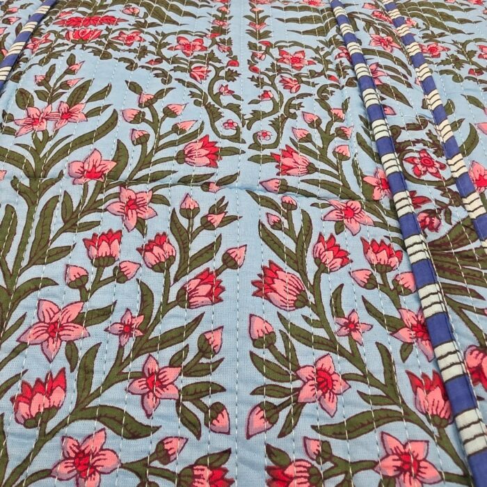 Close up of the Quilted cotton tote bag