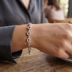 Anti tarnish silver bracelet with zirconia stones