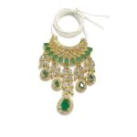 Exquisite Divine Emerald & Cubic Zirconia Deity Necklace (Haar)