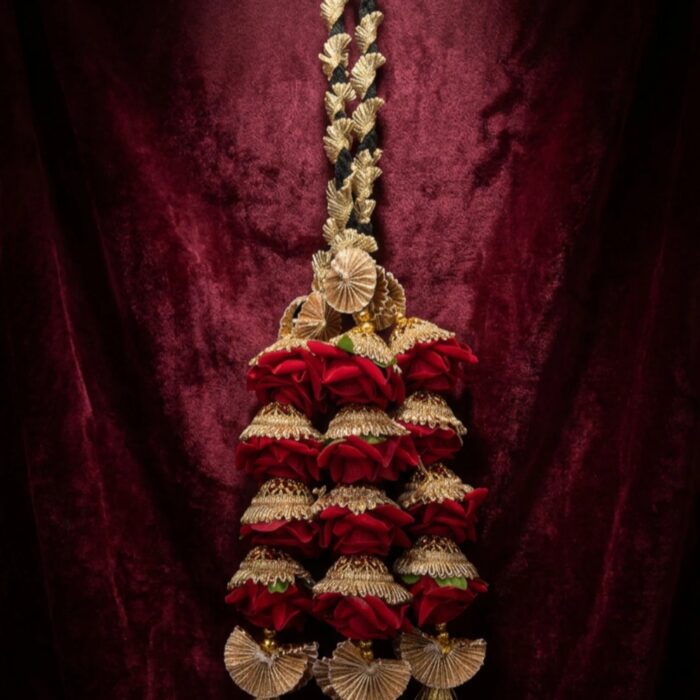 Paranda with Gota Patti and Red rose