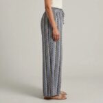 Casual women's palazzo pants in rayon fabric