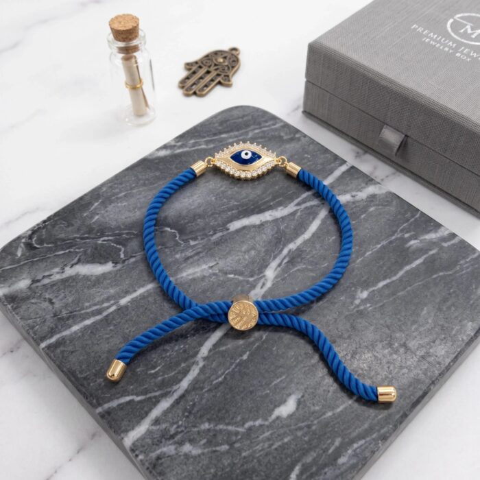 Designer Rakhi for Brother and Bhabhi Bracelet in Canada